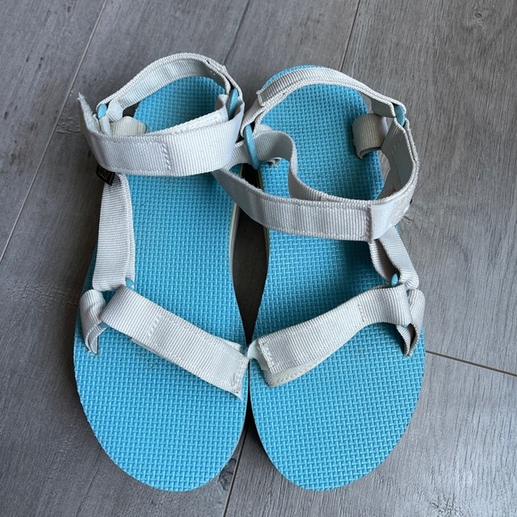 Tevas Platform Colourful Sandal Size 8 - Picture 2 of 4